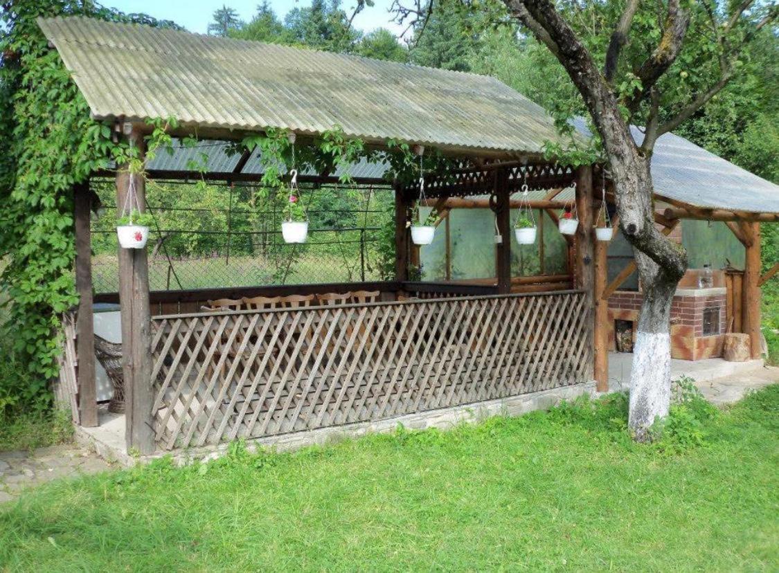 Pensiunea Casa Domnitei Sucevita Exterior photo